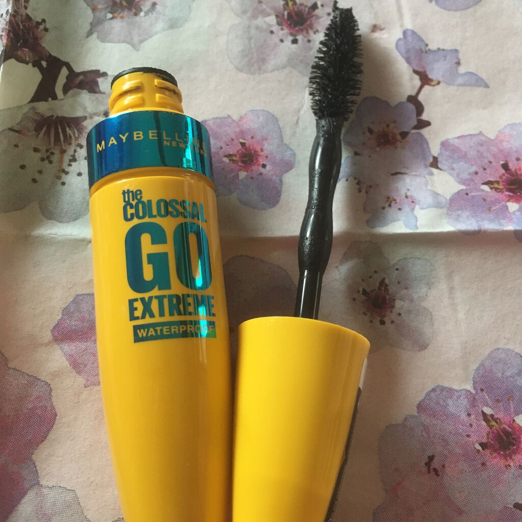 コロッサル ウォータープルーフ A/MAYBELLINE NEW YORK/マスカラを使ったクチコミ（1枚目）