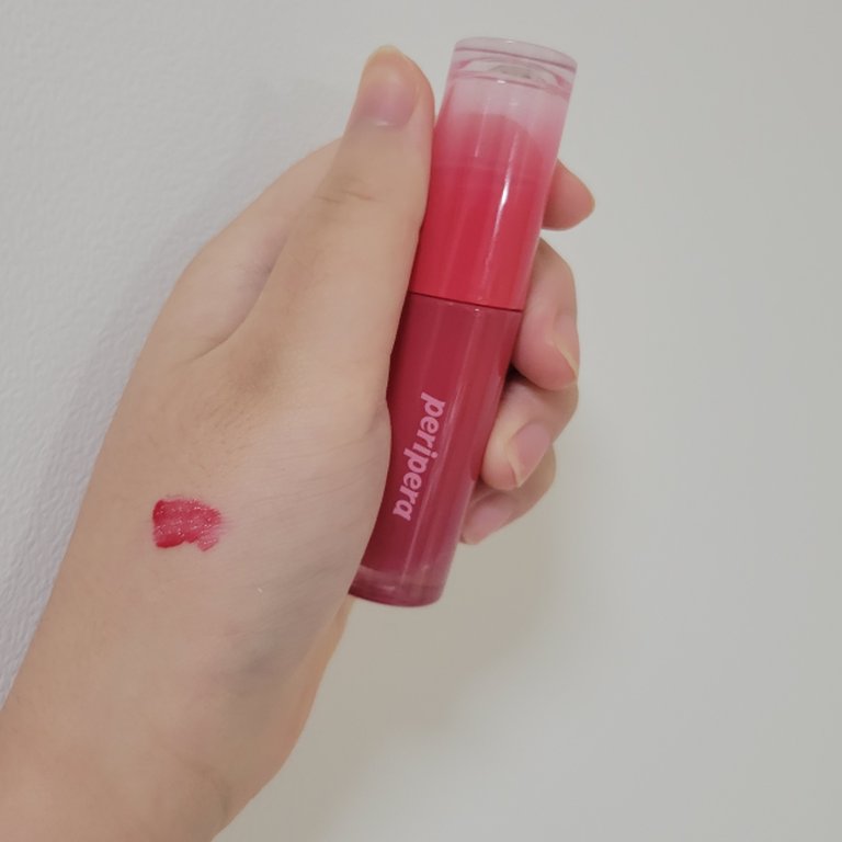 ペリペラ インク ムード グロイ ティント/PERIPERA/リップティントを使ったクチコミ（2枚目）