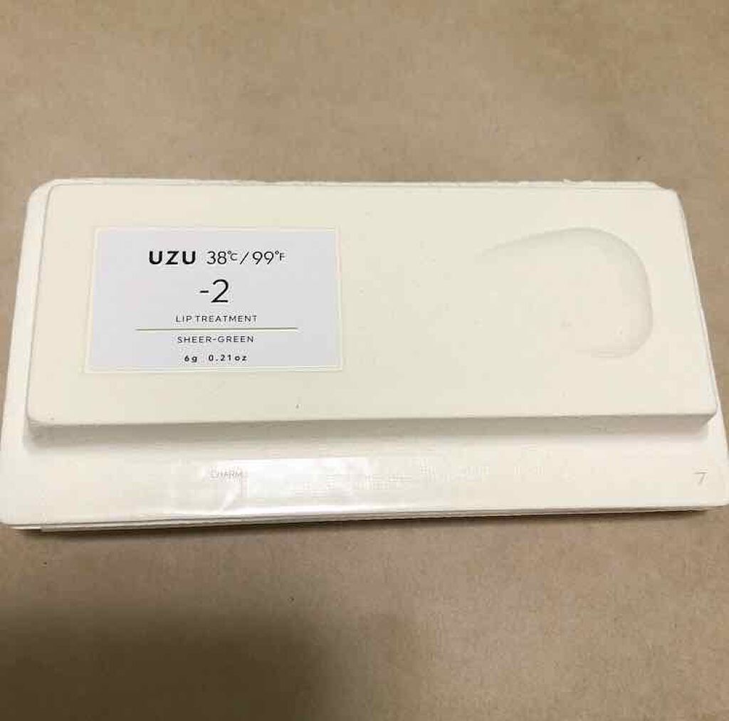 38°C / 99°F リップトリートメント (リップ美容液)/UZU BY FLOWFUSHI/リップケアを使ったクチコミ（1枚目）