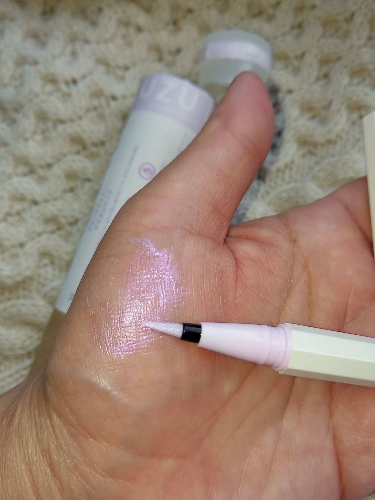 SHADE LINER プリズムピンク/UZU BY FLOWFUSHI/リキッドアイライナーを使ったクチコミ（3枚目）