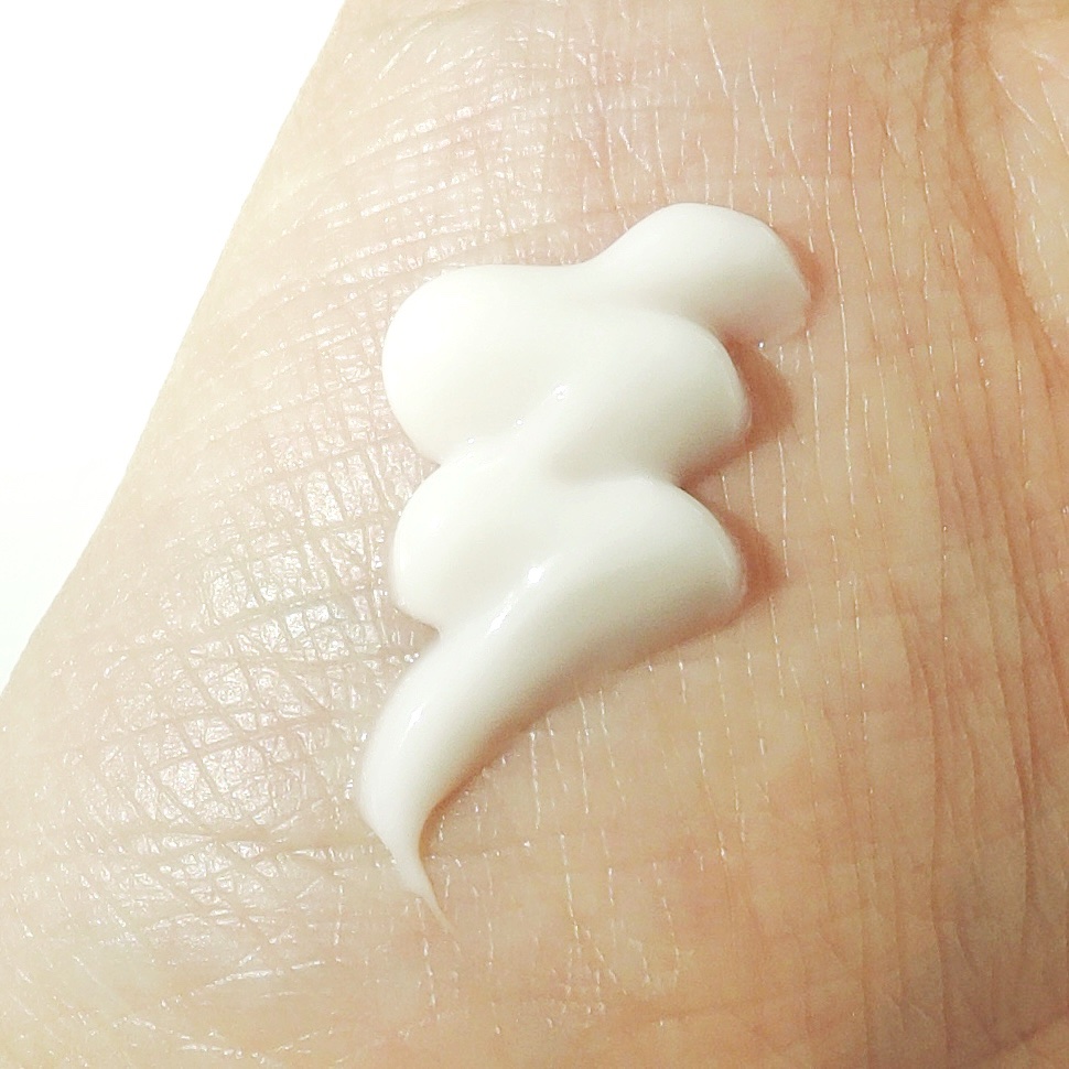 バイオームバリアパンテンシブクリーム/UIQ/フェイスクリームを使ったクチコミ（3枚目）