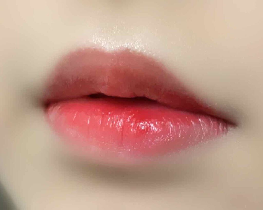 ジューシーラスティングティント/rom&nd/リップティントを使ったクチコミ(3枚目)