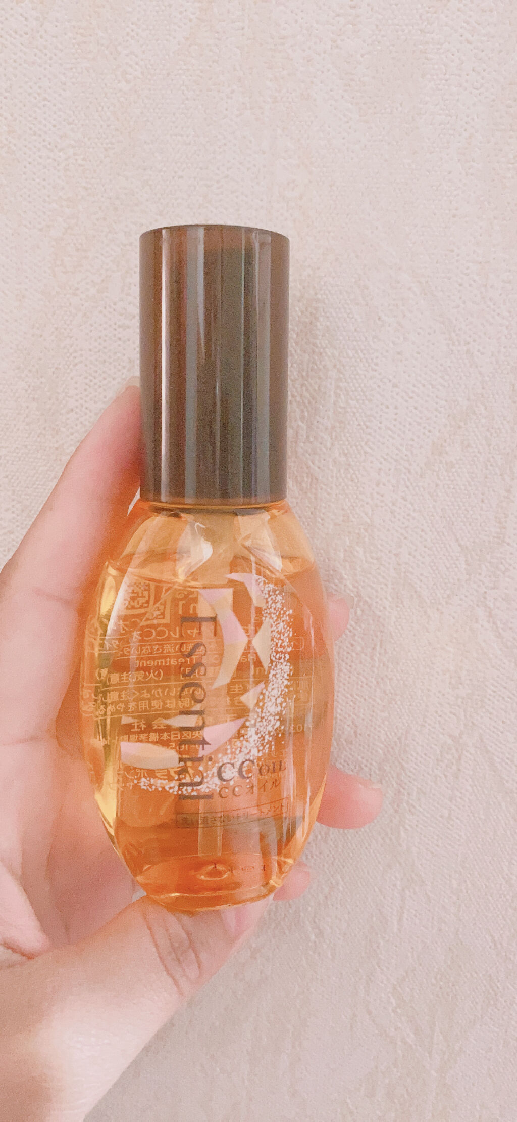 CCオイル/エッセンシャル/ヘアオイルを使ったクチコミ（1枚目）