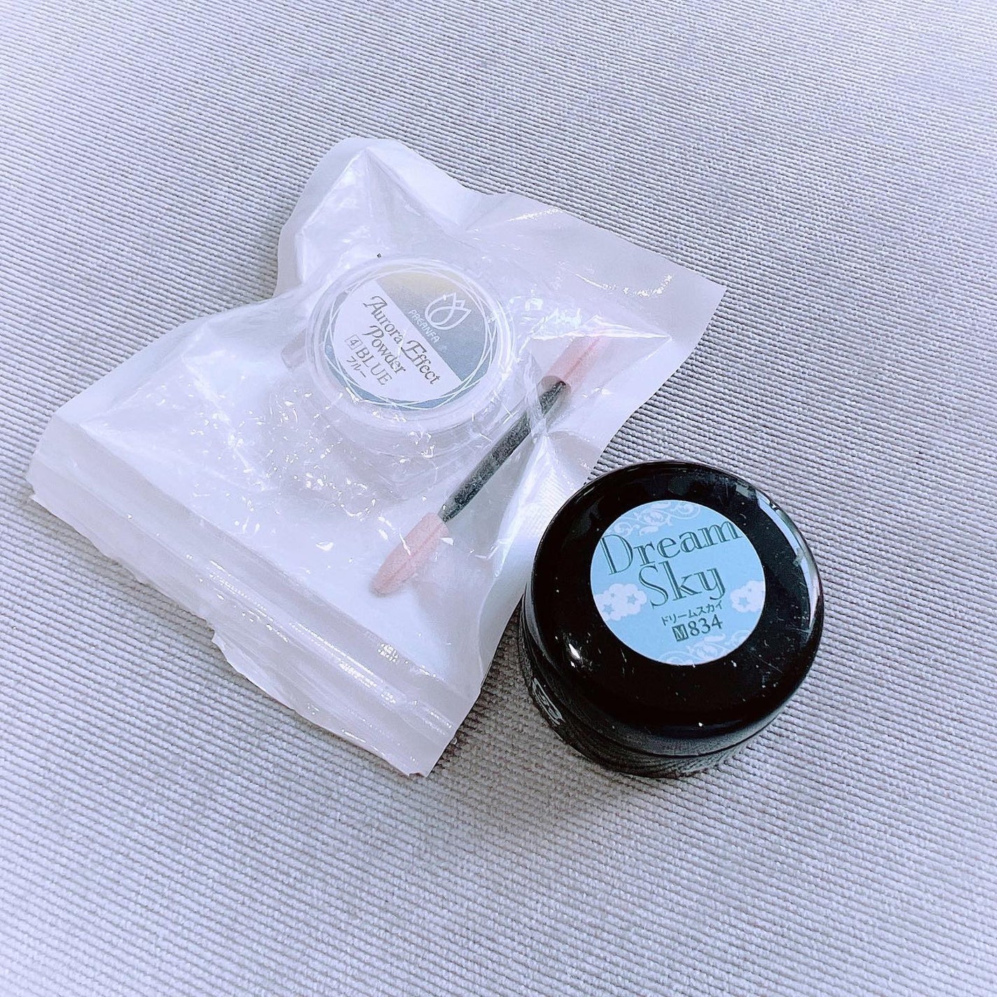 なかやまちえこ on LIPS 「水色のオーロラネイル🪄✨⠀⠀@hinaofficial0313..」(2枚目)