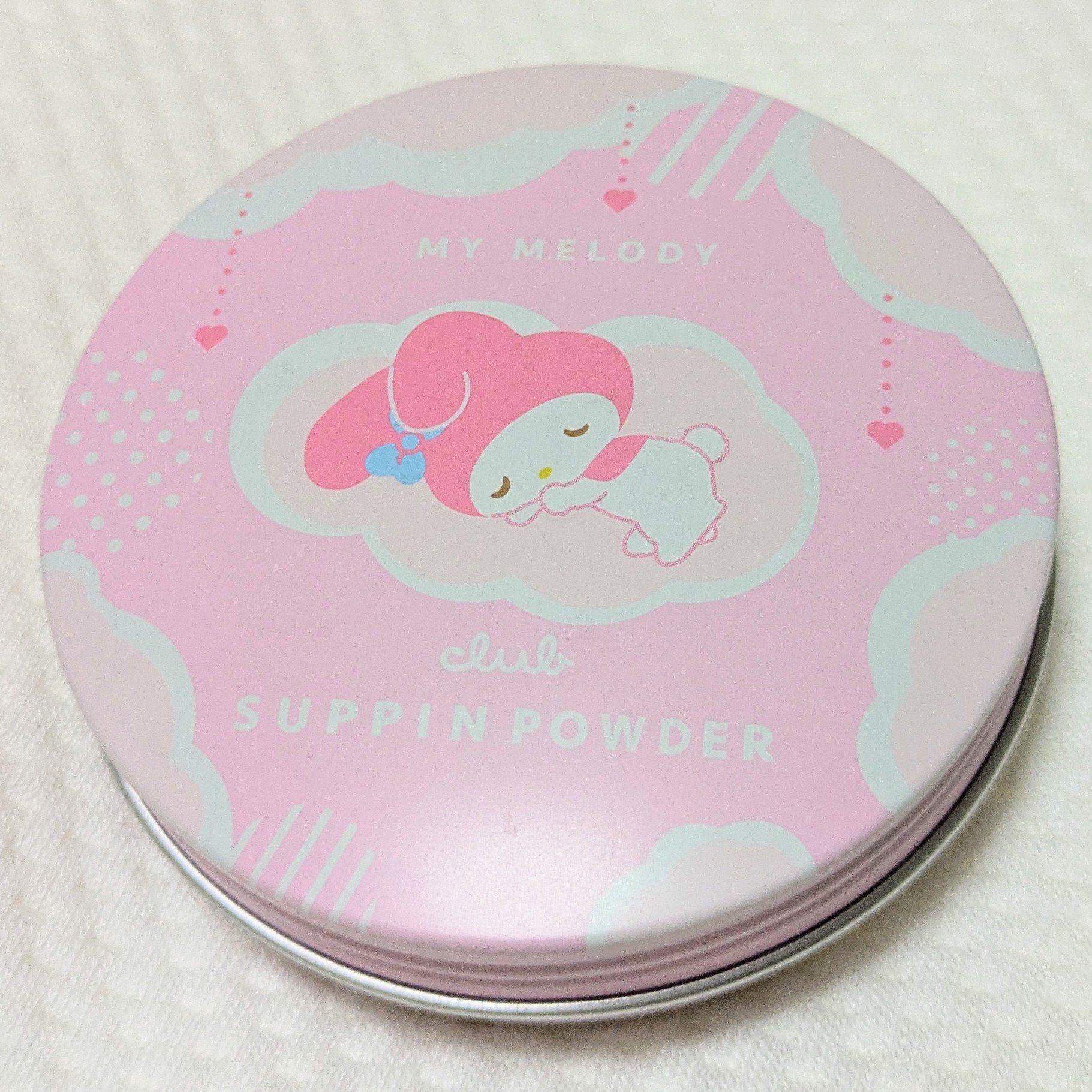 すっぴんパウダーC パステルローズの香り マイメロディ コラボ デザイン(数量限定) 26g/クラブ/プレストパウダーを使ったクチコミ（3枚目）