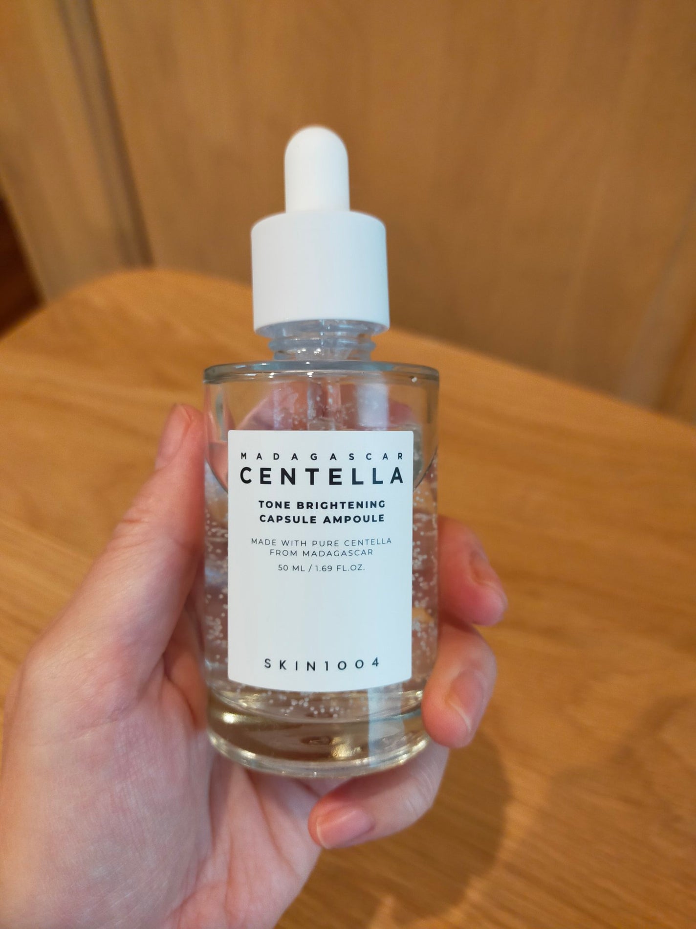 オジー4649 on LIPS 「2週間朝晩と2回使用した感想です。使用して1週間くらいから、何..」(1枚目)