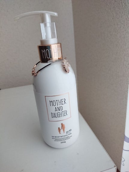 試してみた】UVボディ&フェイスジェル SPF43 PA+++ 試してみた】UVボディ&フェイスジェル SPF43 PA+++