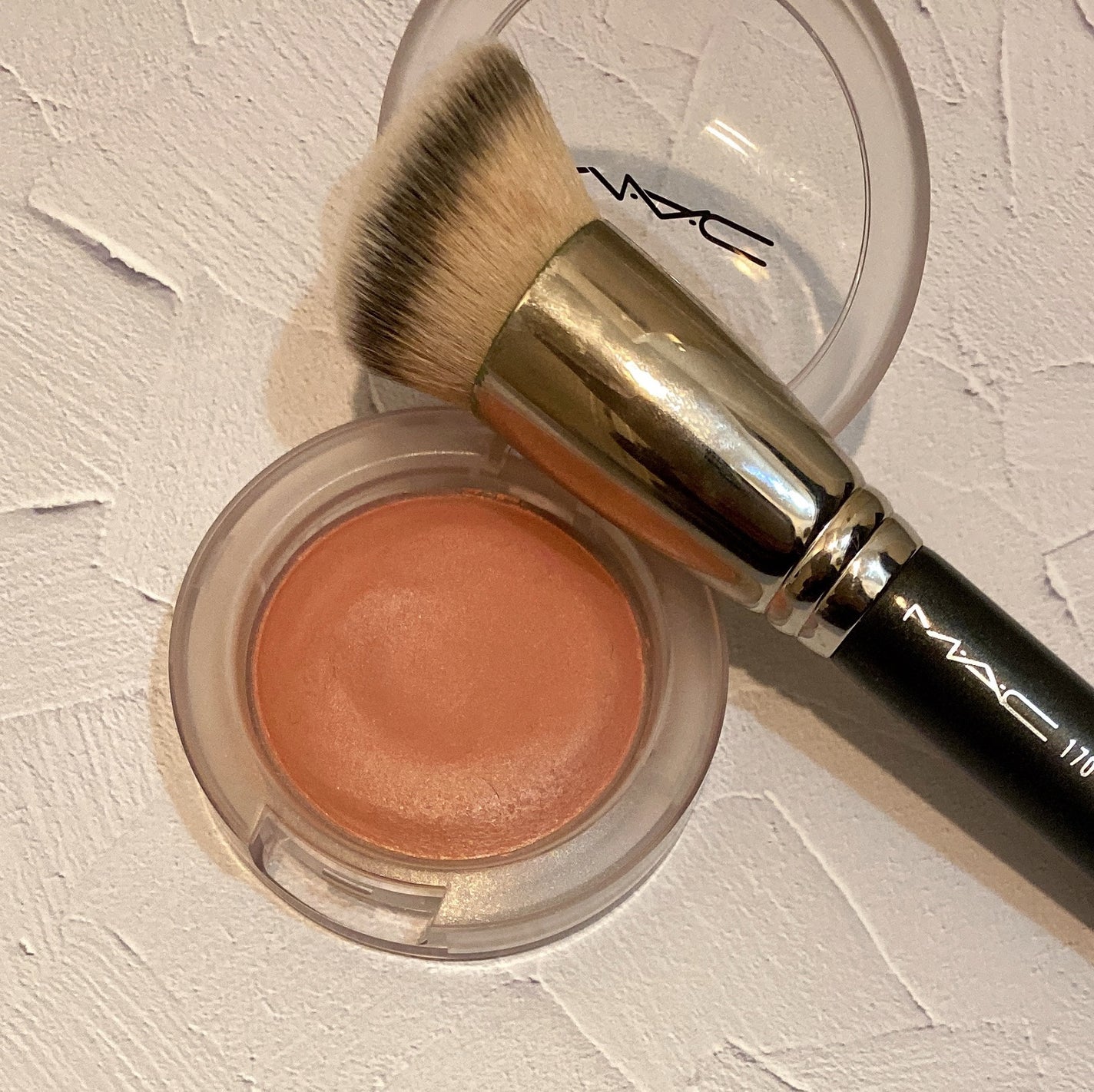 グロー プレイ ブラッシュ/M・A・C/ジェル・クリームチークを使ったクチコミ(1枚目)