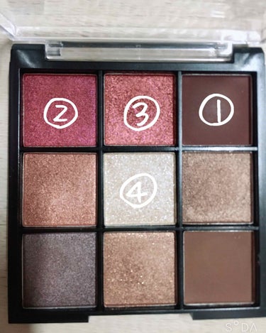 UR GLAM　BLOOMING EYE COLOR PALETTE/U R GLAM/パウダーアイシャドウを使ったクチコミ（2枚目）