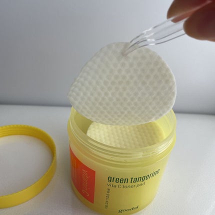 グリーンタンジェリン ビタCダークスポットケアパッド/goodal/トナーパッドを使ったクチコミ(2枚目)