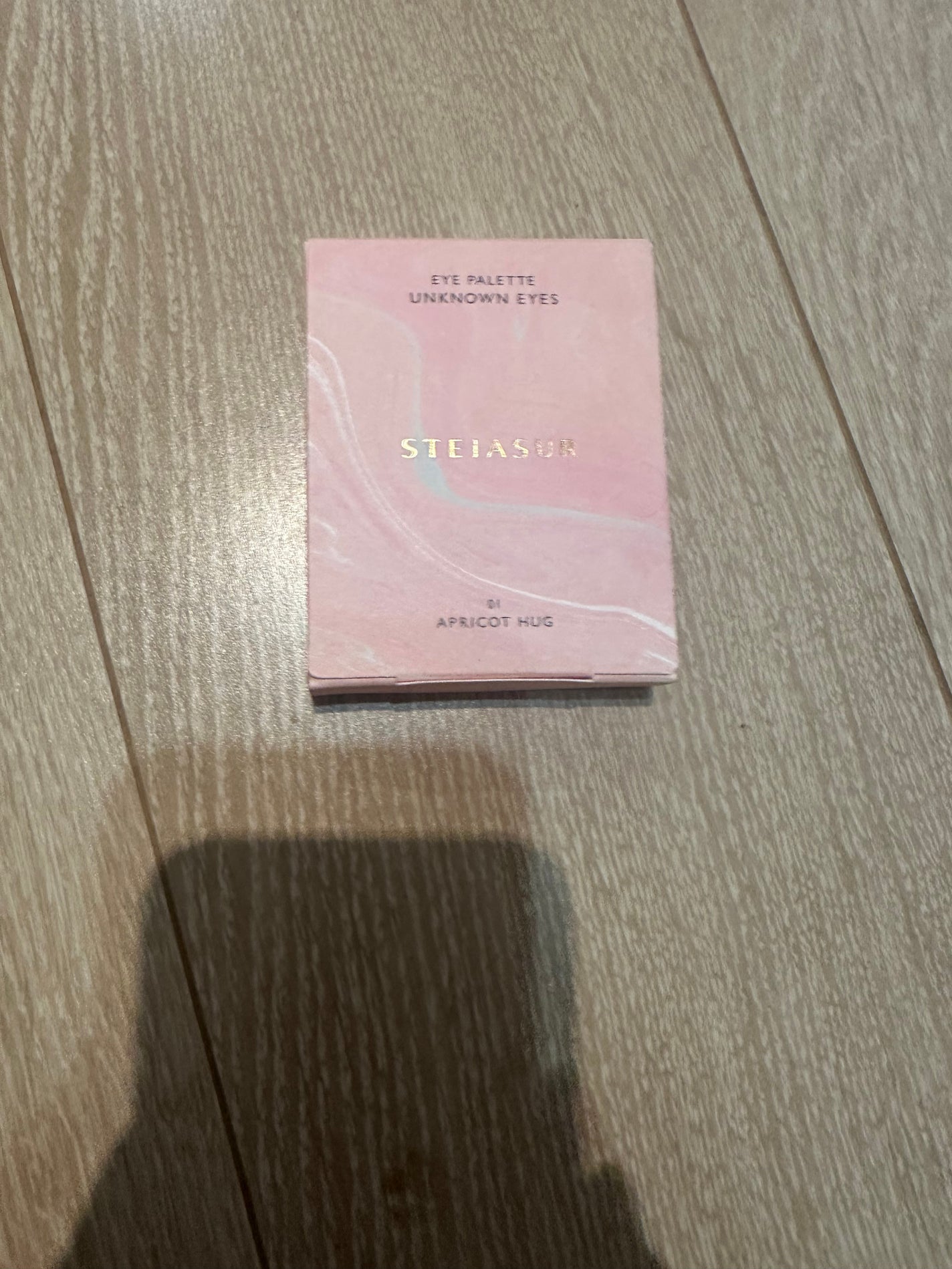 アンノウンアイズ/STEIASUR(ステイアシュール)/アイシャドウパレットを使ったクチコミ(2枚目)