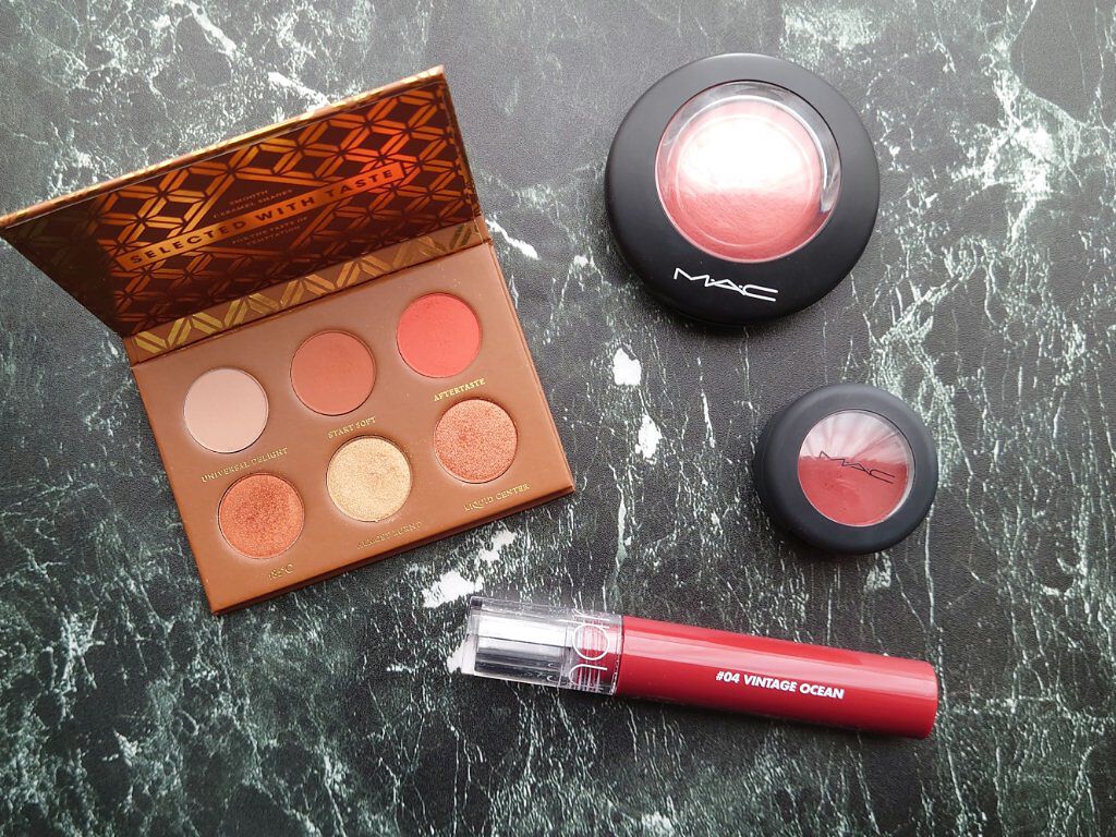 パウダー キス アイシャドウ デボーテッド トゥ チリ/M・A・C/単色アイシャドウを使ったクチコミ（2枚目）