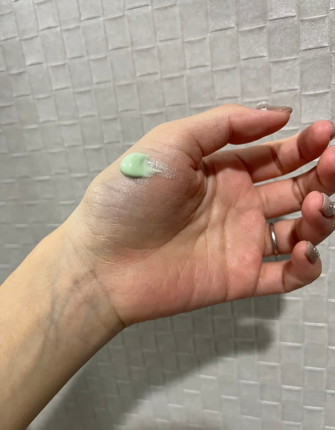 マーメイドスキンジェルUV/キャンメイク/日焼け止めジェルを使ったクチコミ(2枚目)