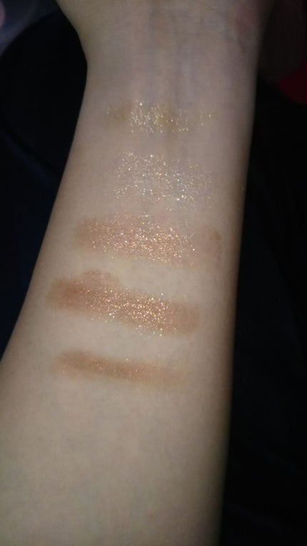 グリッタープリズム シャドウ/MISSHA/グリッターを使ったクチコミ(2枚目)