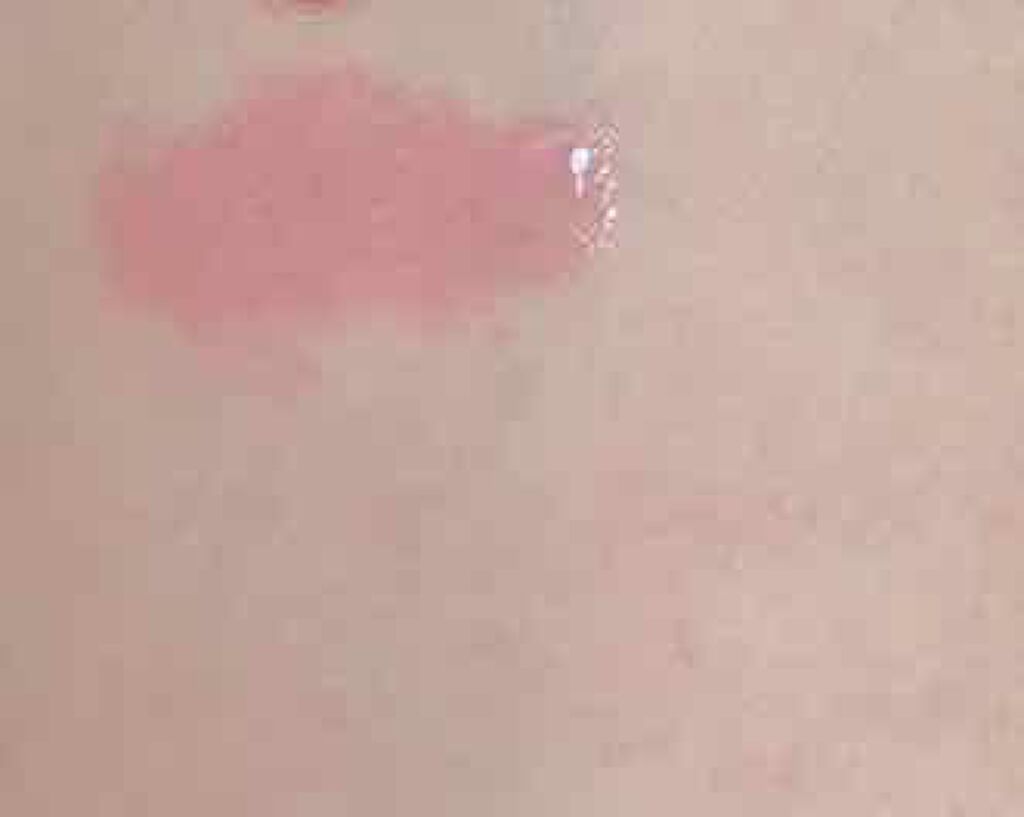 ローズ・パーフェクト・リキッド No.001 パーフェクト・ピンク/GIVENCHY/口紅を使ったクチコミ（2枚目）