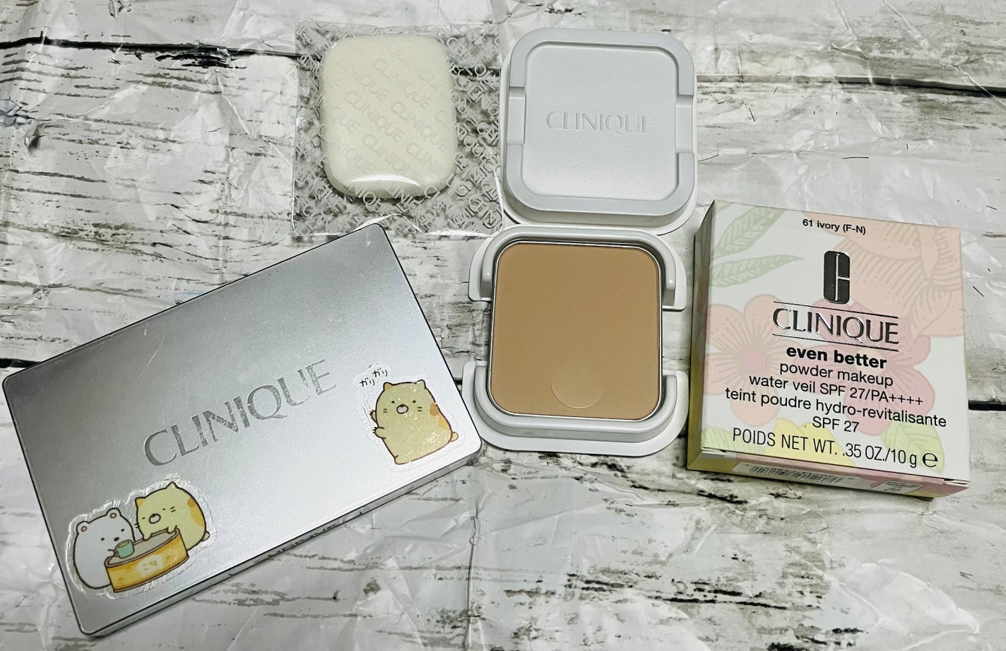 イーブン ベター パウダー メークアップ ウォーター ヴェール 27 リフィル/CLINIQUE/パウダーファンデーションを使ったクチコミ(1枚目)