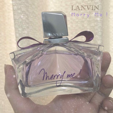 ♡LANVIN   Marry Me♡

こちらの香水はだいぶ前になんか可愛い感じの香水ないかなと発見した物❁
ネットで見ていると恋に効く香水で有名になってて、これは買うしかとなった単純者です( 笑 )