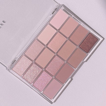 ソフトブラーリングアイパレット/wakemake/アイシャドウパレットを使ったクチコミ(4枚目)