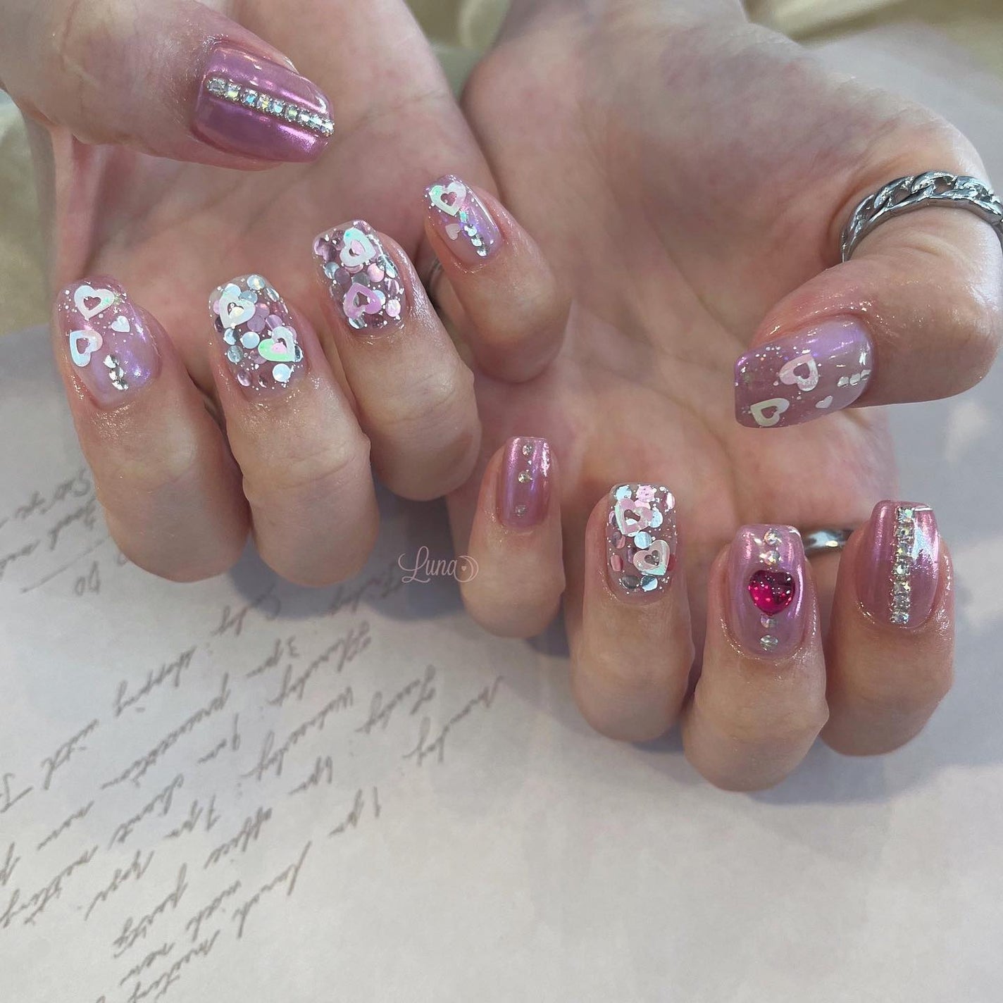 Iuna. Mizuki on LIPS 「.お持ち込みdesign参考に💖#nail#nailstagr..」(1枚目)