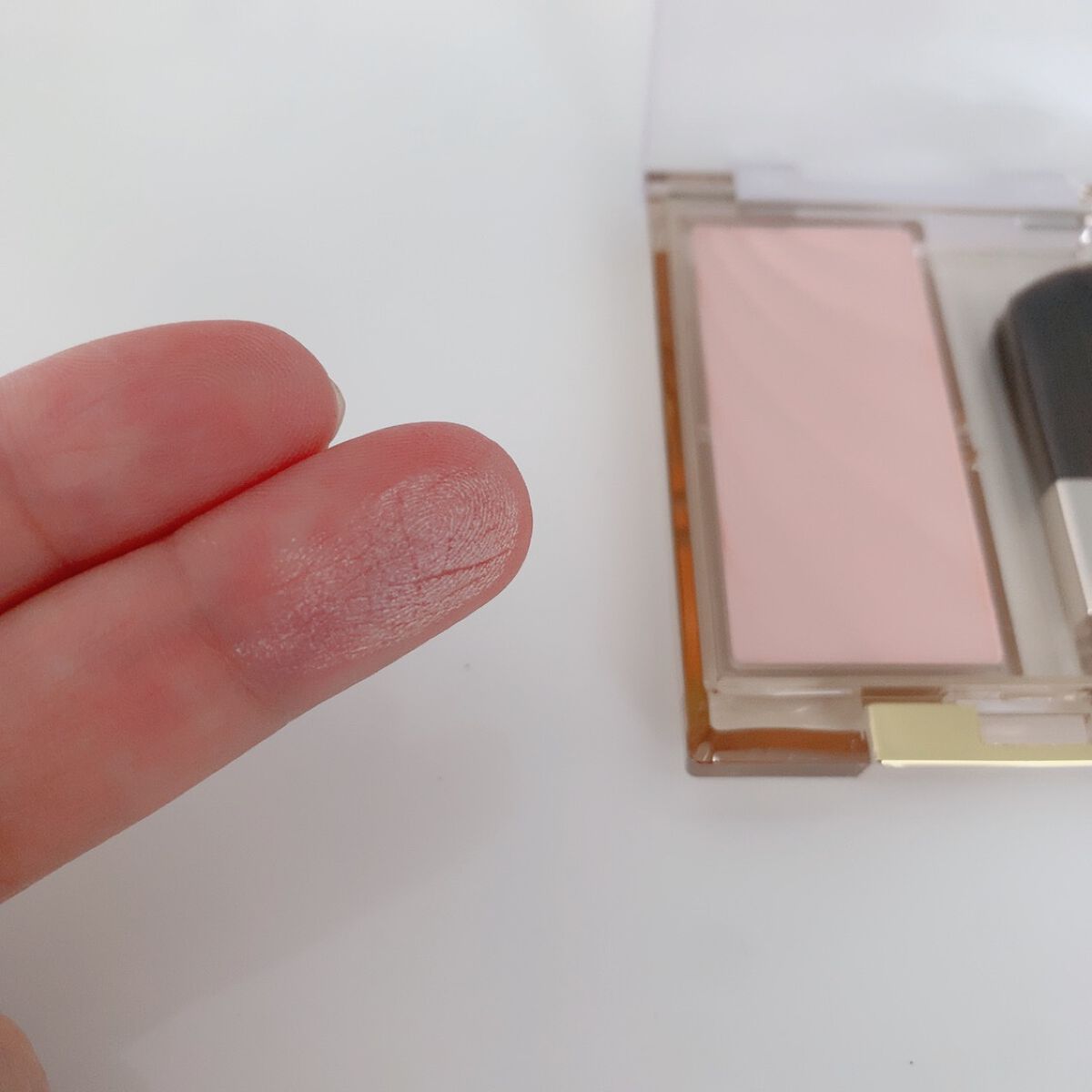 ドレープド シマーグロウ/excel/パウダーハイライトを使ったクチコミ（3枚目）