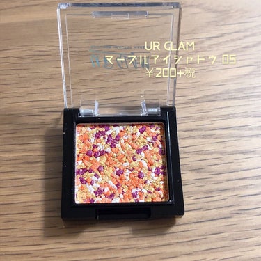 UR GLAM　MARBLE EYESHADOW 05/U R GLAM/パウダーアイシャドウを使ったクチコミ（3枚目）