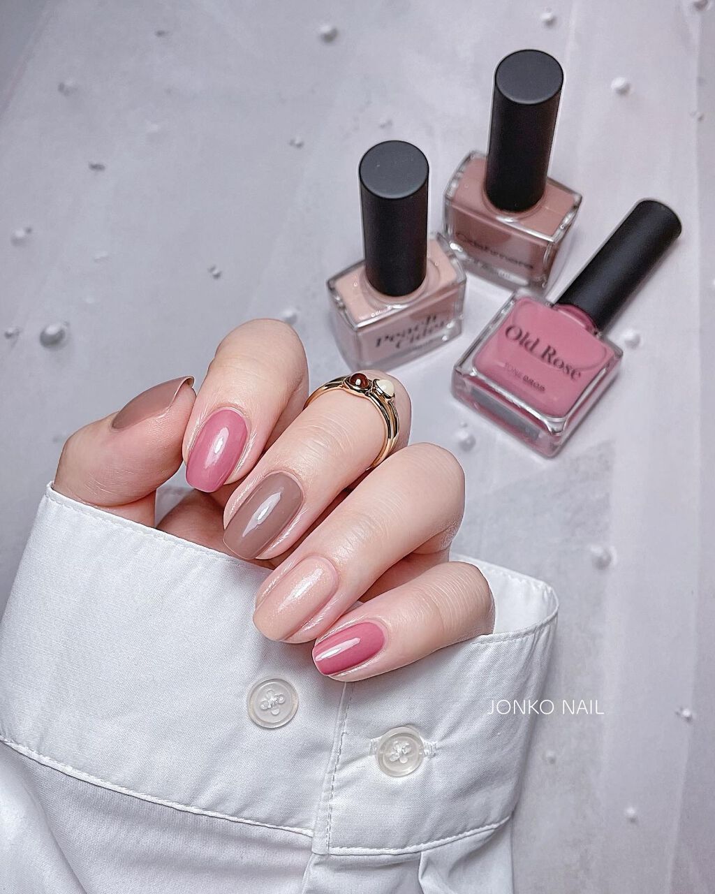 #セルフネイル,#配色ネイルのネイルデザイン