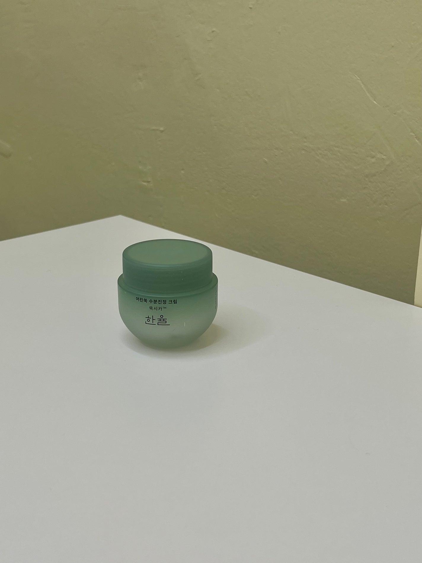 ピュアアルテミシア カーミングウォータークリーム/HANYUL(ハンユル)/フェイスクリームを使ったクチコミ(1枚目)