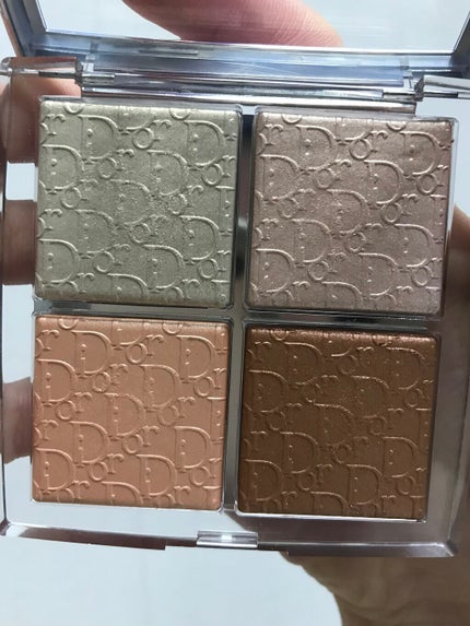 ディオール バックステージ フェイス グロウ パレット/Dior/ハイライトを使ったクチコミ(3枚目)