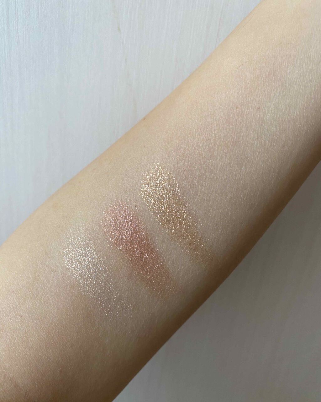 グリッタープリズム シャドウ/MISSHA/グリッターを使ったクチコミ（3枚目）