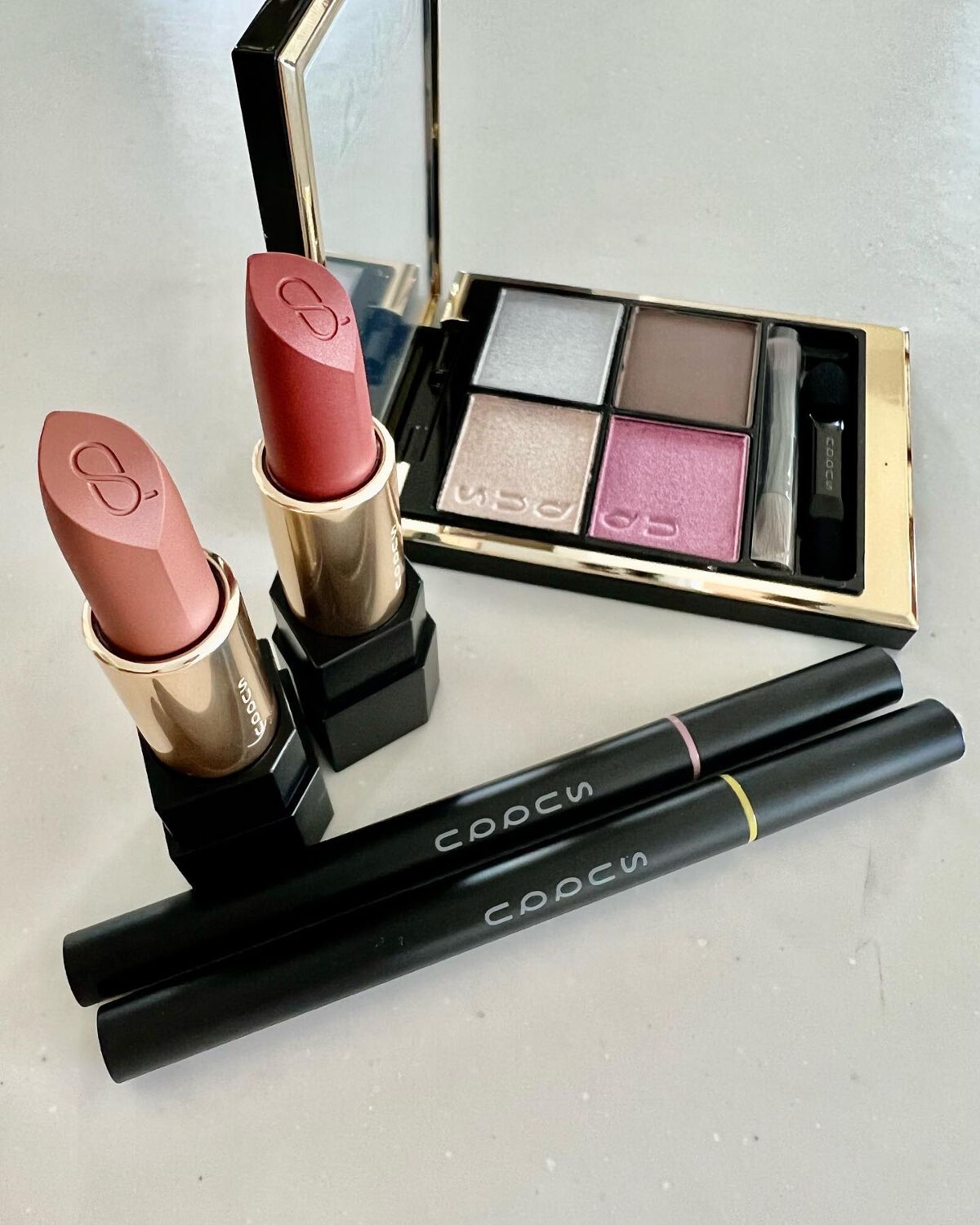 シグニチャー カラー アイズ/SUQQU/アイシャドウパレットを使ったクチコミ(2枚目)