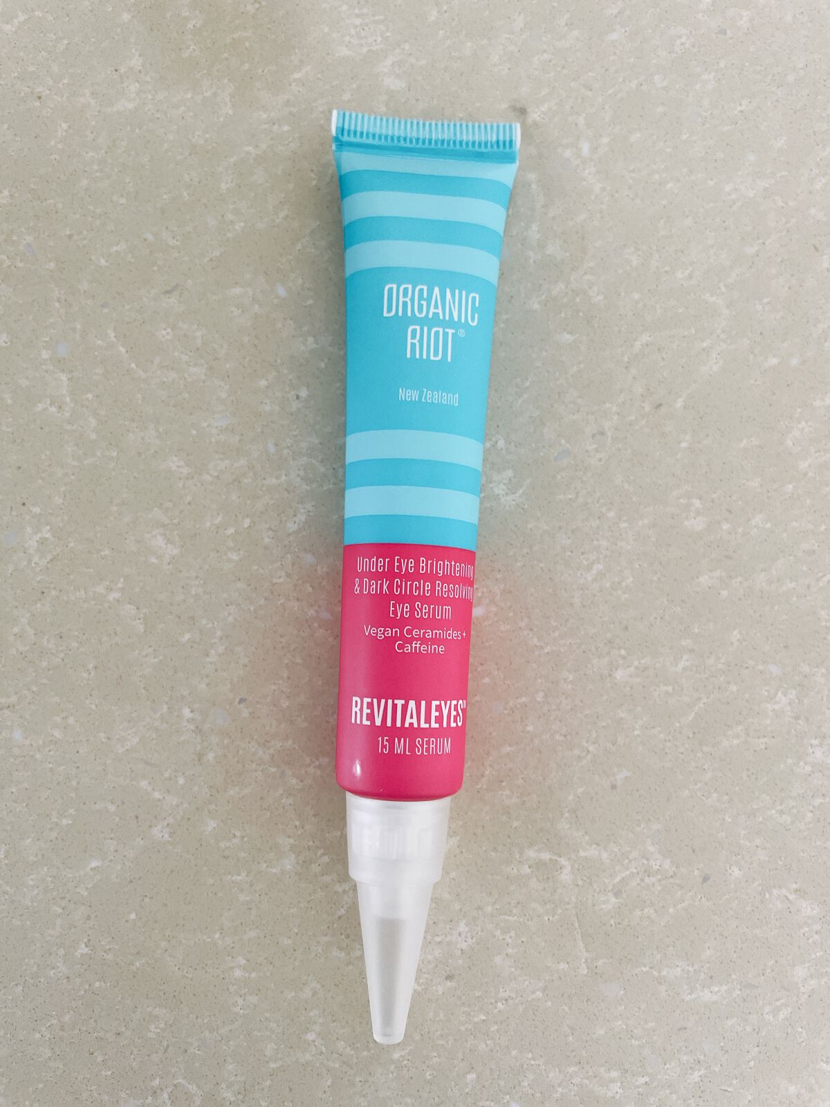 リバイタルアイズ アンダーアイセラム/ORGANIC RIOT/アイケア・アイクリームを使ったクチコミ（1枚目）