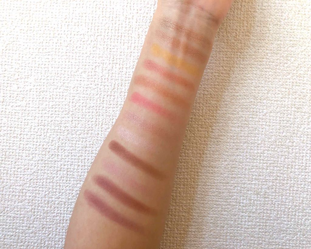 ピカシュウ アイ パレット‐サンダーショック/shu uemura/アイシャドウパレットを使ったクチコミ(3枚目)