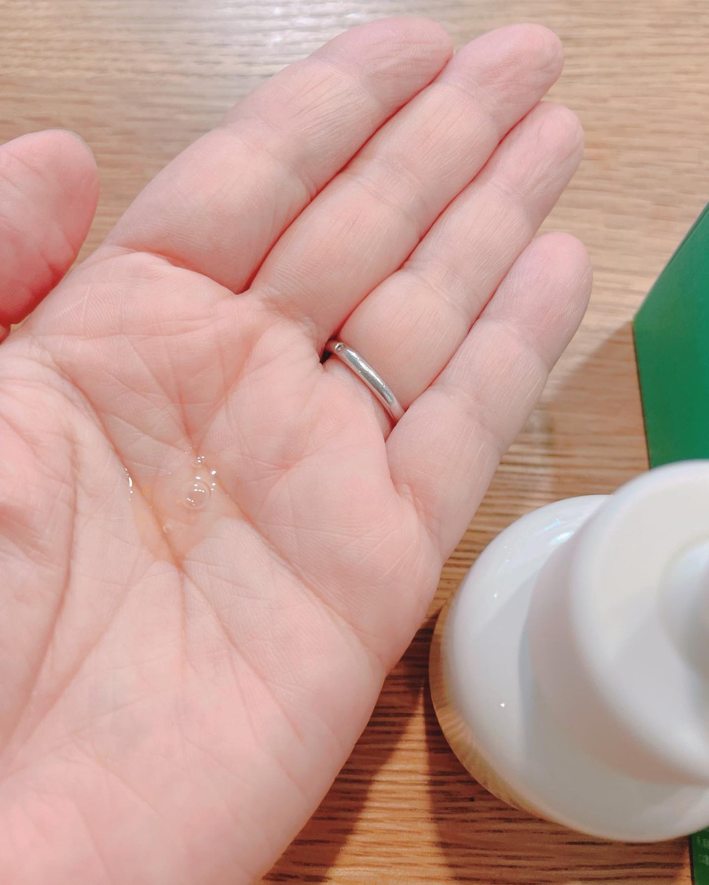 ビタC グリーンティーエンザイム ブライト セラム/innisfree/美容液を使ったクチコミ(3枚目)