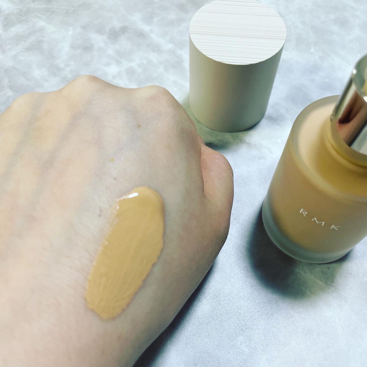 RMK リクイドファンデーション フローレスカバレッジ/RMK/リキッドファンデーションを使ったクチコミ(3枚目)