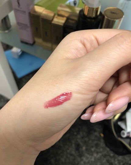 ヴォリュプテ ウォーター カラーバーム/YVES SAINT LAURENT BEAUTE/口紅を使ったクチコミ(2枚目)