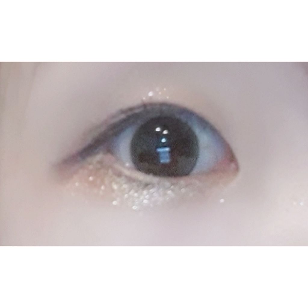 プリズム パウダーアイカラー/リンメル ロンドン/単色アイシャドウを使ったクチコミ(2枚目)