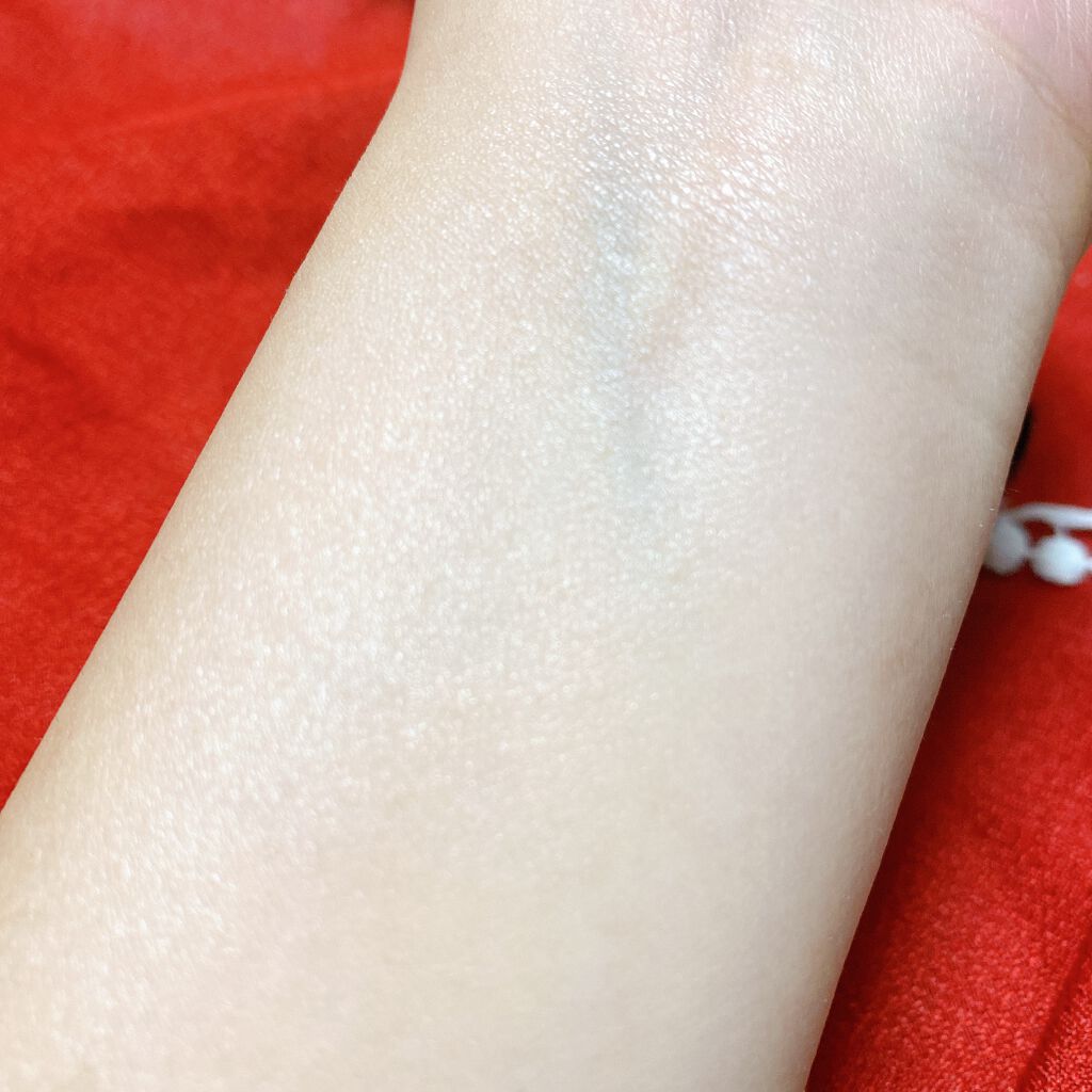 かぽ on LIPS 「自然と明るいお肌へ❤️手軽に使えるトーンアップサンスティック✨..」(7枚目)