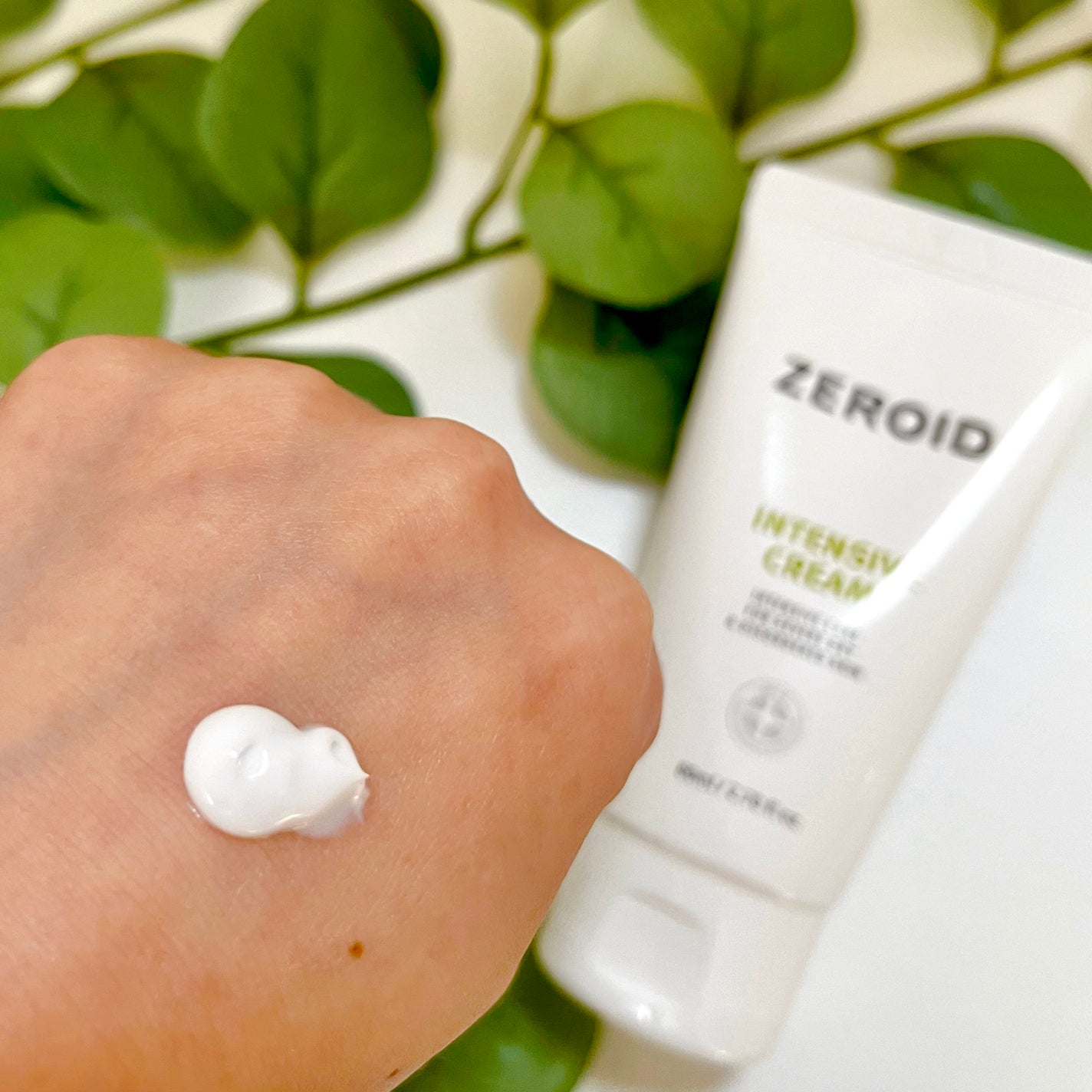 インテンシブクリーム/ZEROID/フェイスクリームを使ったクチコミ(4枚目)