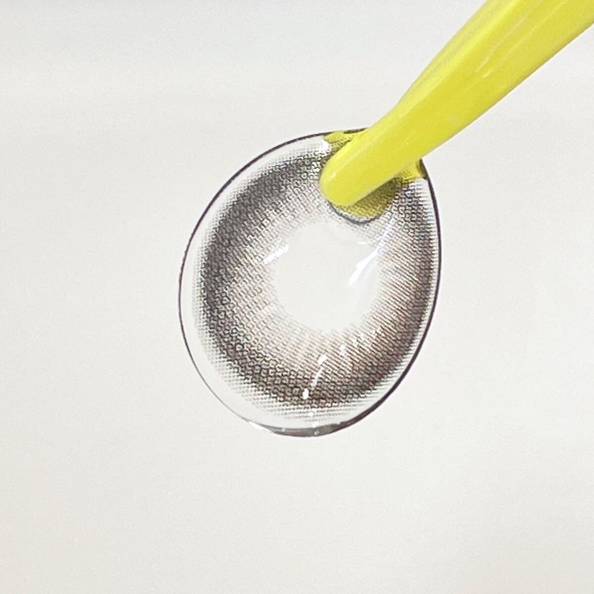 デームードグレーマンスリー (DAYMOOD GRAY monthly)/OLOLA/1ヶ月(1MONTH)カラコンを使ったクチコミ(5枚目)