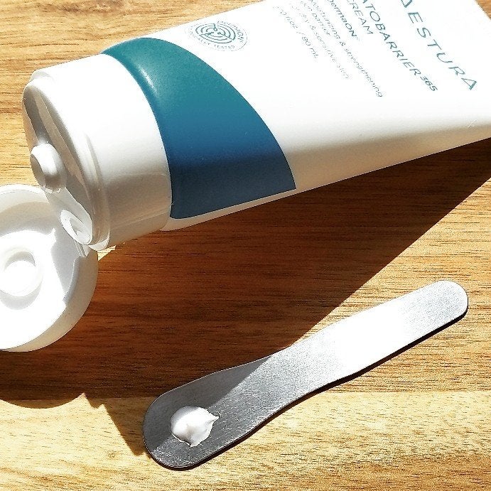 アトバリア365クリーム/AESTURA/フェイスクリームを使ったクチコミ(2枚目)