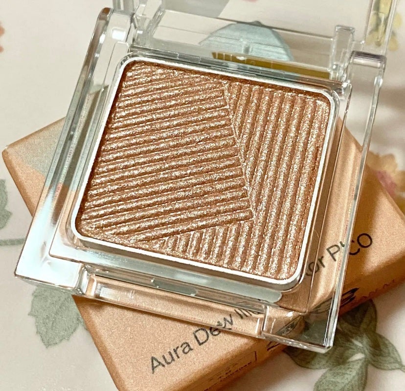 オーラデュウ プリズム イルミネーター ピコ/SHISEIDOザ・メーキャップ/単色アイシャドウを使ったクチコミ(2枚目)