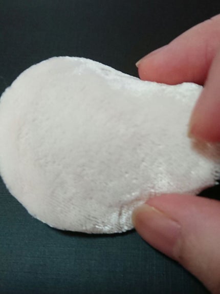 ちふれ プレスト パウダー パフのクチコミ「【フェイスパウダー用パフ難民の方必見!!!】
高いパフは使いたくない
オールマイティーに使.....」(2枚目)