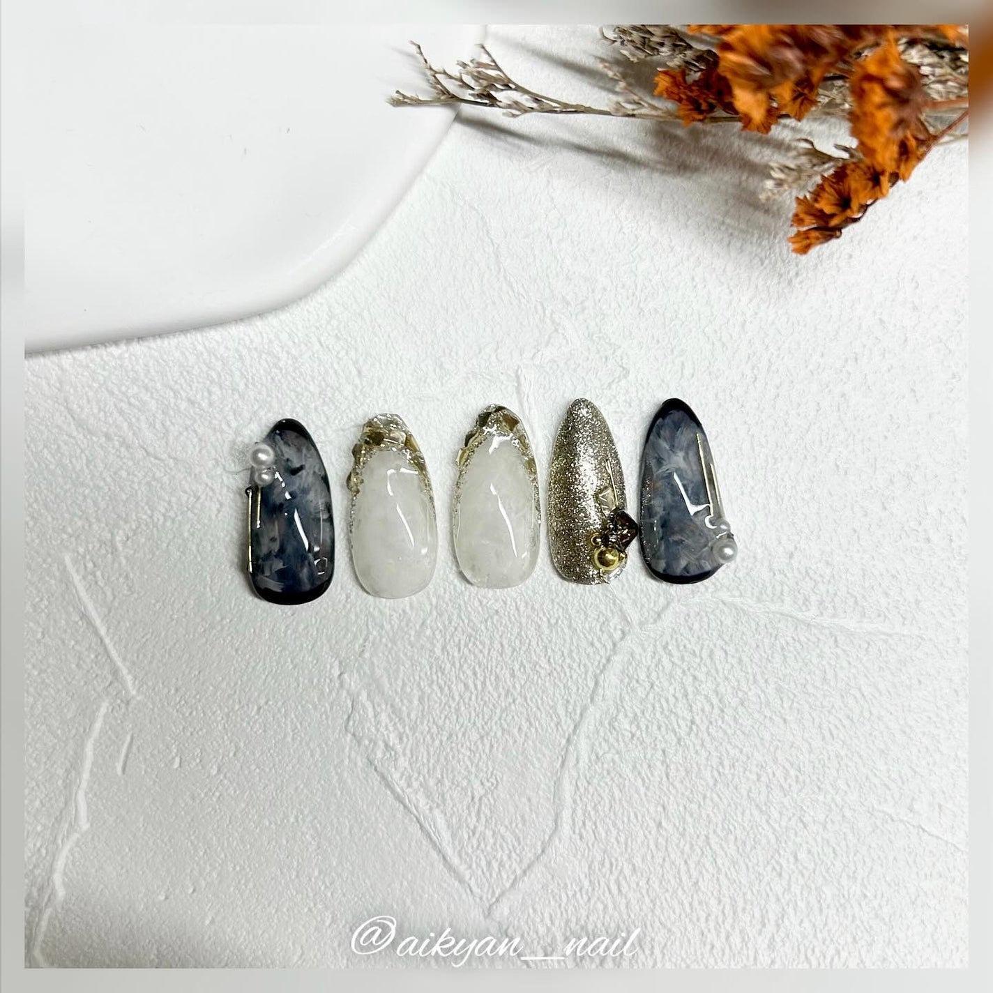 メタルフレークミックス/NAILTOWN/ネイル用品を使ったクチコミ(4枚目)