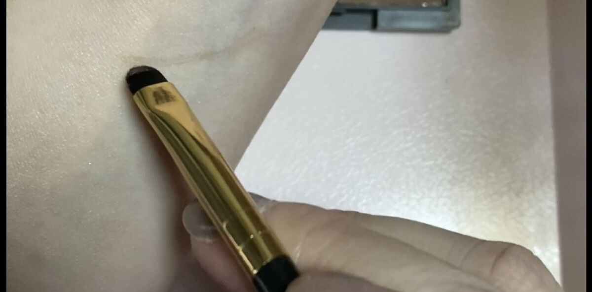 MFL　アイシャドウブラシ/moitiful/メイクブラシを使ったクチコミ（3枚目）