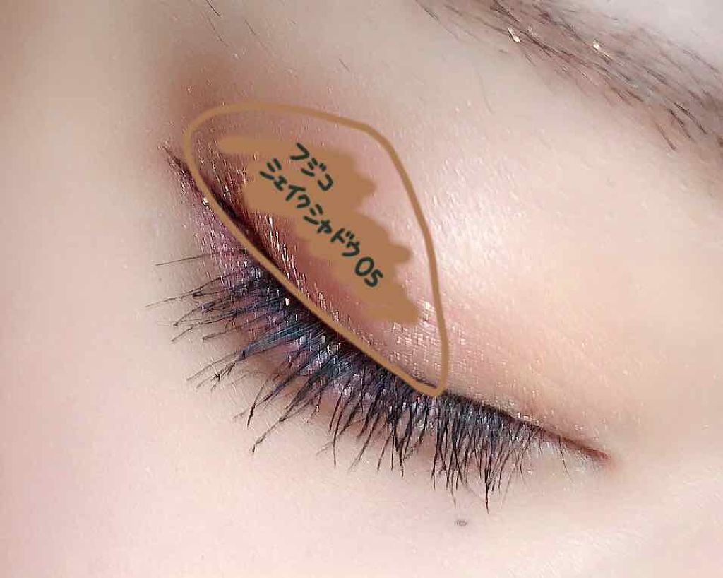 アイカラー/コフレドール/単色アイシャドウを使ったクチコミ（3枚目）