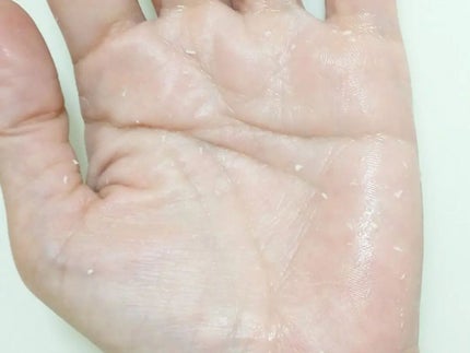 seiko_official on LIPS 「古い角質offクリスタルビューティピーリングジェル小鼻やあご、..」(4枚目)