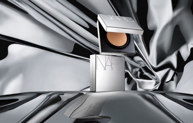 ナチュラルラディアント ロングウェア クッションファンデーション 限定コンパクトケース 5297