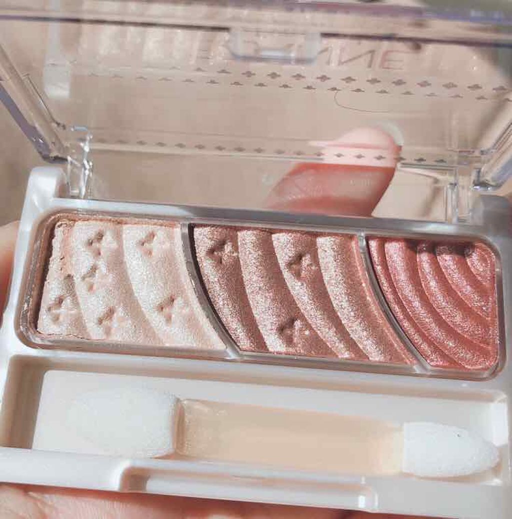 トーンアップアイシャドウ/CEZANNE/アイシャドウパレットを使ったクチコミ（2枚目）