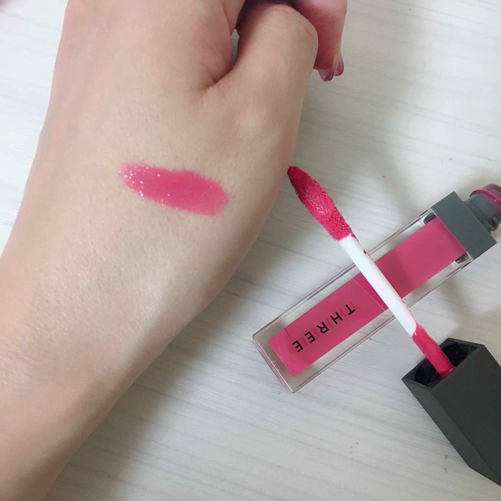 リリカルリップブルーム/THREE/口紅を使ったクチコミ(2枚目)