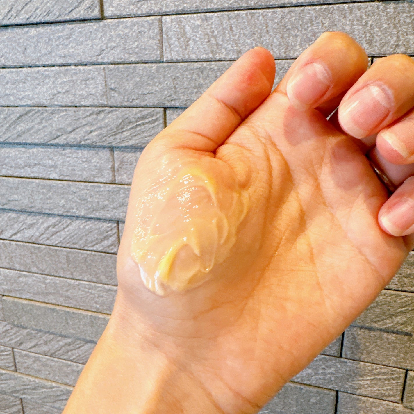 ダルバ ホワイトトリュフファーストスプレーセラム/ダルバ/ミスト状化粧水を使ったクチコミ(6枚目)